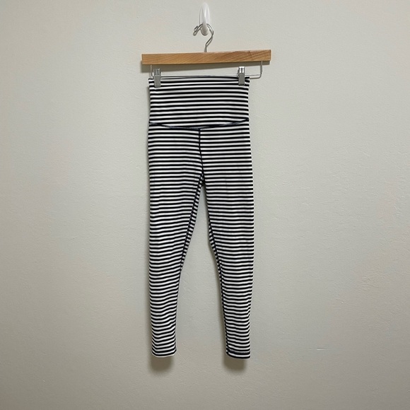 DYI 7/8 Length Stripe Workout Leggings Size XS - Picture 1 of 5